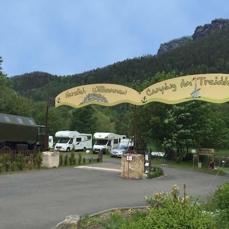 Campingplatz Am Treidlerweg Hotel Konigstein an der Elbe Exterior photo