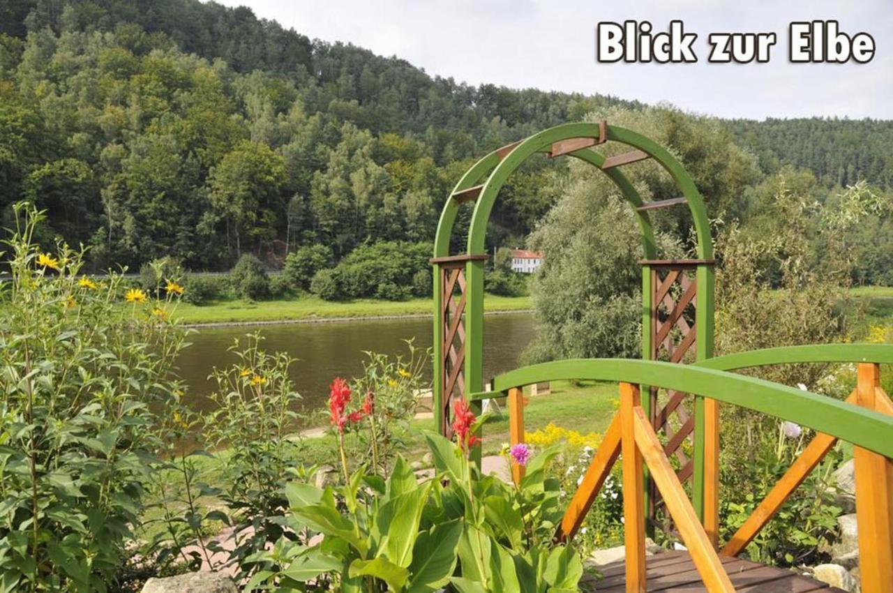 Campingplatz Am Treidlerweg Konigstein an der Elbe Exterior photo